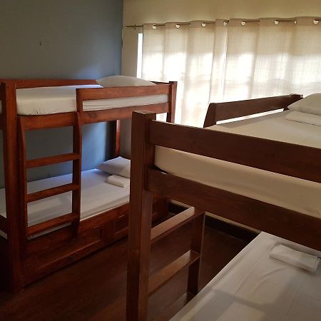 Kamuning Transient Hostel Кесон-Сити Экстерьер фото
