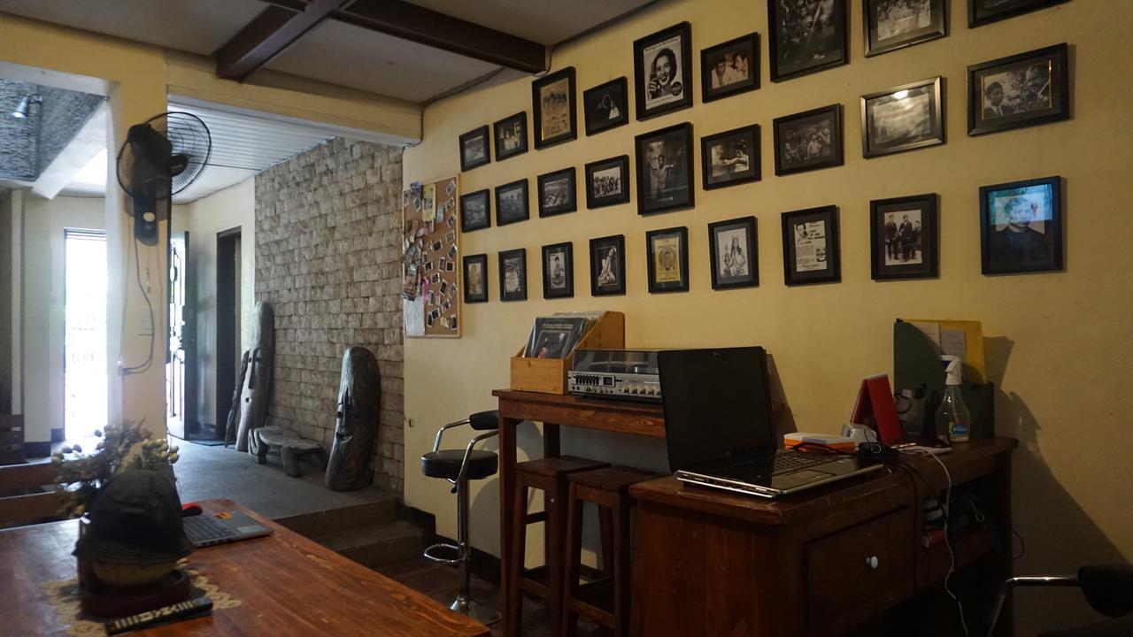 Kamuning Transient Hostel Кесон-Сити Экстерьер фото